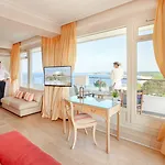 酒店 Grand Seeschloesschen Sea Retreat &