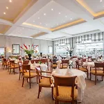 Hotel Grand Seeschloesschen Sea Retreat & 5*