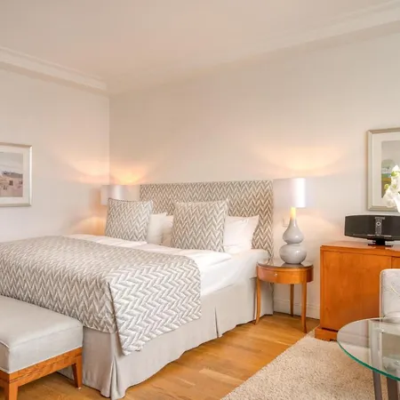 Grand Seeschloesschen Sea Retreat &