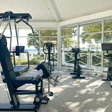 Otel Grand Seeschloesschen Sea Retreat & Timmendorfer Strand