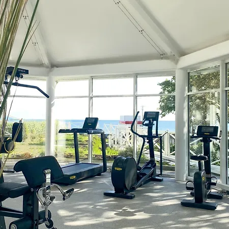 Grand Seeschloesschen Sea Retreat & 蒂门多弗施特兰德