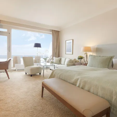 فندق Grand Seeschloesschen Sea Retreat & تيميندورفير ستراند