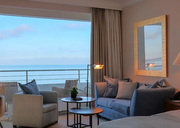 酒店 Grand Seeschloesschen Sea Retreat &