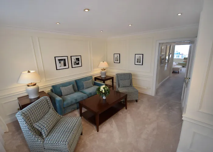 Grand Seeschloesschen Sea Retreat & 5* Timmendorfer Strand