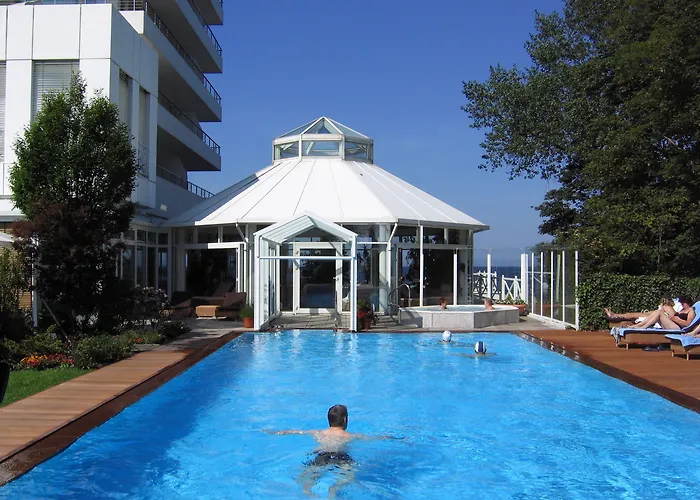 Grand Seeschloesschen Sea Retreat & 5* Timmendorfer Strand