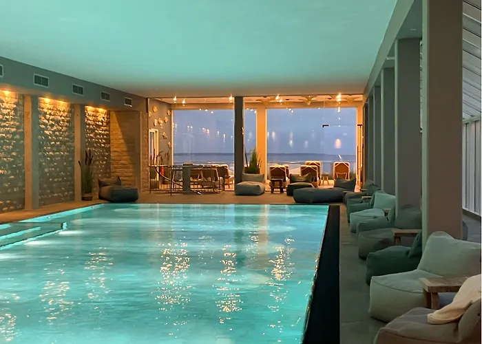 Hotel Grand Seeschloesschen Sea Retreat & 5*